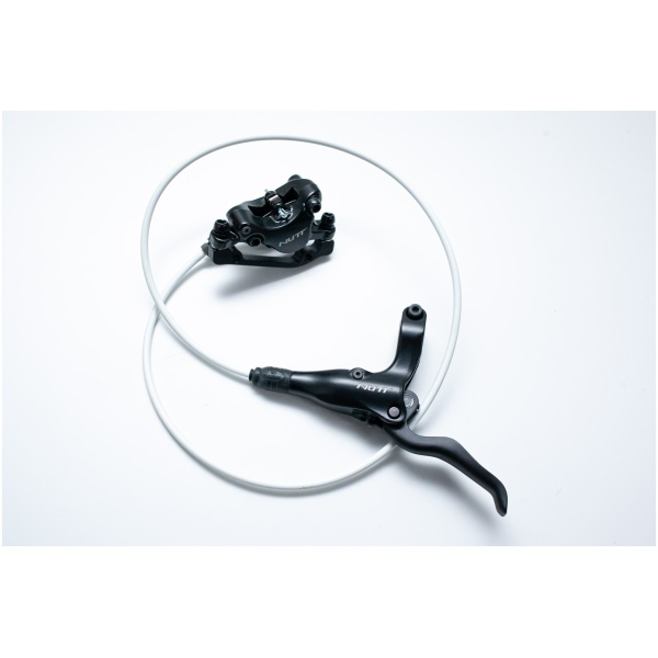 DISF-001-6735-1980x1360