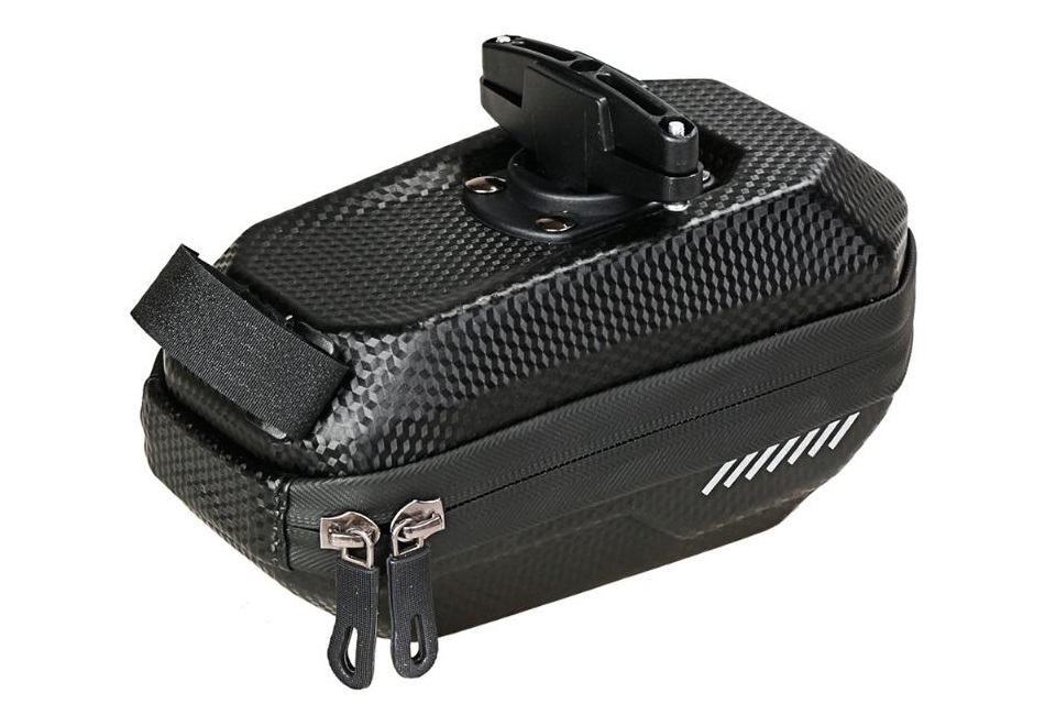 BIB-053-sumka-keys-pod-sedlo-chernyiy-BC-BG167-20h10h9sm-8593-1980x1360