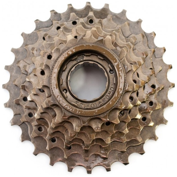 FRW-027-treschotka-6-k-14-28t-TRI-DIAMOND-FW-206-korichnevyiy-9212-1039x685[1]