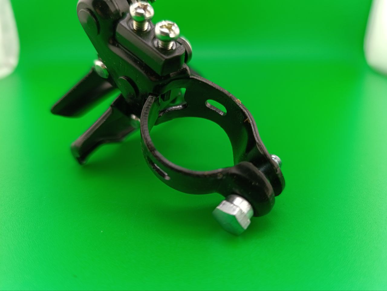 фото - Переключатель перед. индекс. под трубу 28,6мм в/тяга черн. SHIMANO FD-TZ500