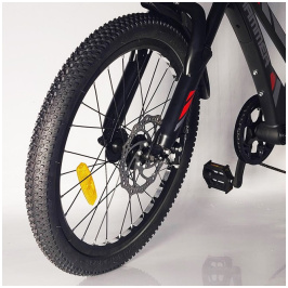 3330199365_w640_h640_3330199365[1]