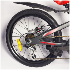 3330199368_w640_h640_3330199368[1]