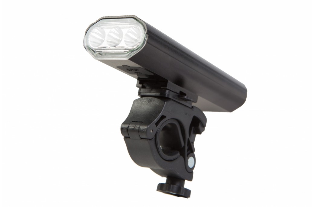 LTSS-060-fonar-peredn-BC-LR-Y8S-c-displeem-3-svetodioda-T6-650lm-pitanie-2h18650-5200mAh-Al-Pl-10383-1039x685[1]