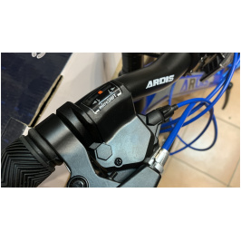 3265983644_w640_h640_3265983644[1]