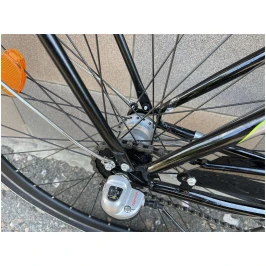 4627957281_w640_h640_4627957281[1]