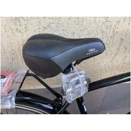 4627957287_w640_h640_4627957287[1]