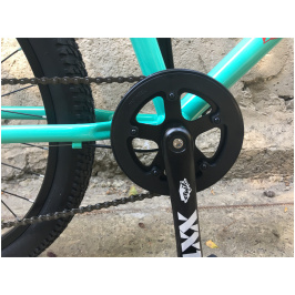 3297622643_w640_h640_3297622643[1]