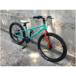 3297622648_w640_h640_3297622648[1]