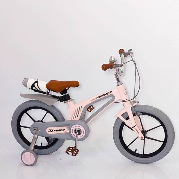 3668432243_w640_h640_3668432243[1]