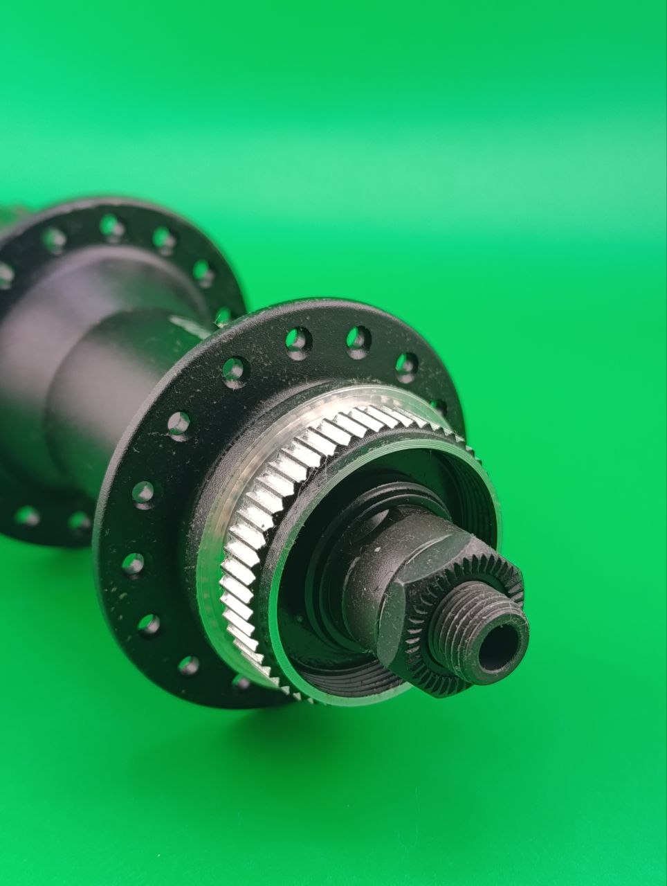 фото - Втулка DISC задн. Shimano HB-M4050 ALIVIO 32 отв. Centerlock