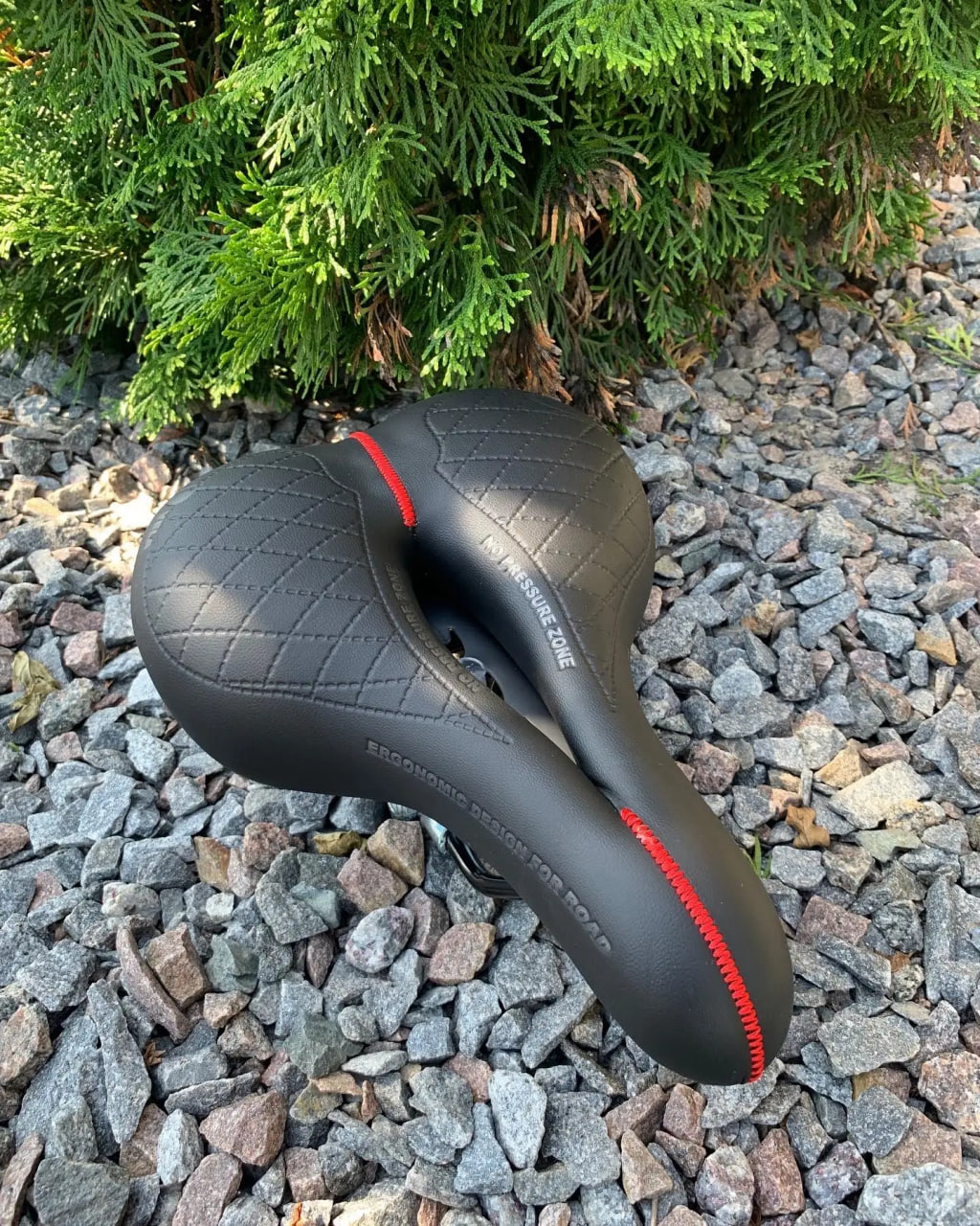 Сідло Selle Monte Grappa Vela чорний