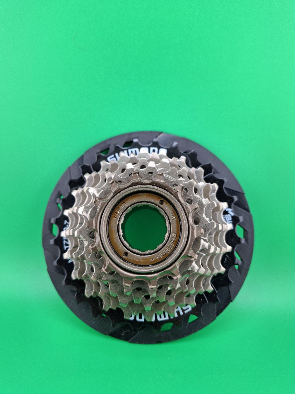фото - Трещітка Shimano MF-TZ500 7sp 14-28 захист (MF-TZ500-7-CP)