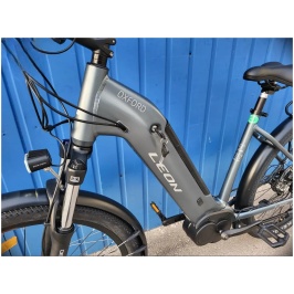 elektrovelosyped-leon-oxford-33665726589307[1]-Photoroom