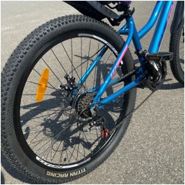 5332262395_w640_h640_5332262395[1]