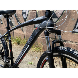 5953537302_w640_h640_5953537302[1]