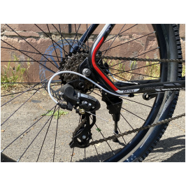 5953537306_w640_h640_5953537306[1]