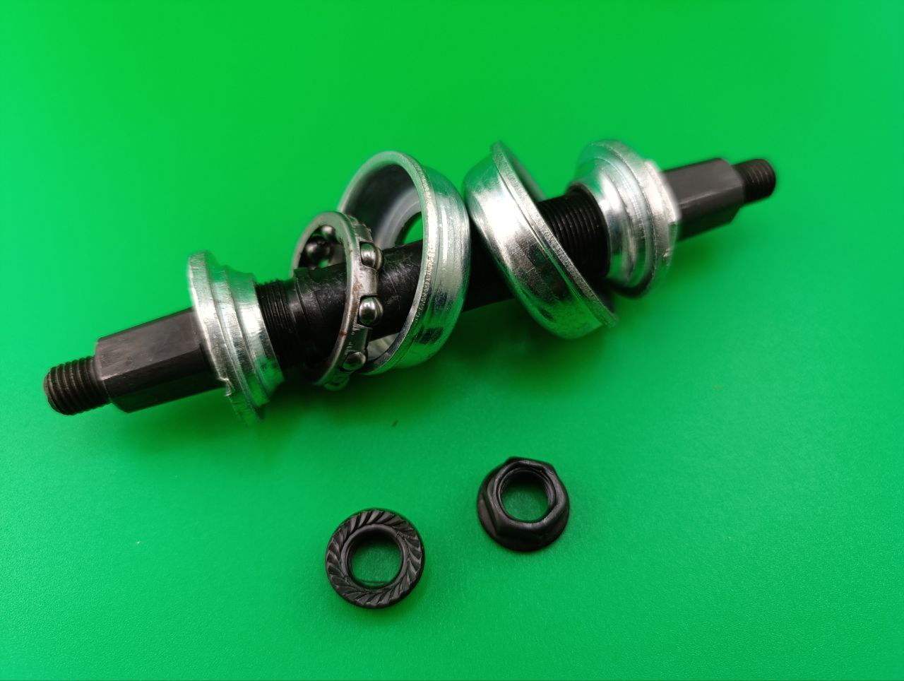Каретка SQR 128mm, чашки 40мм