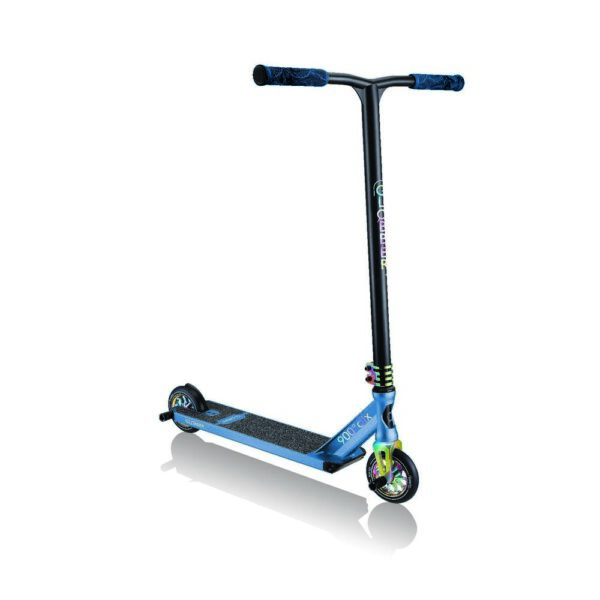 samokat-globber-gs900-deluxe-tryukovij-z-pegami-do-100kg-8-chornijsinij-627-100-1000x-fbd[1]