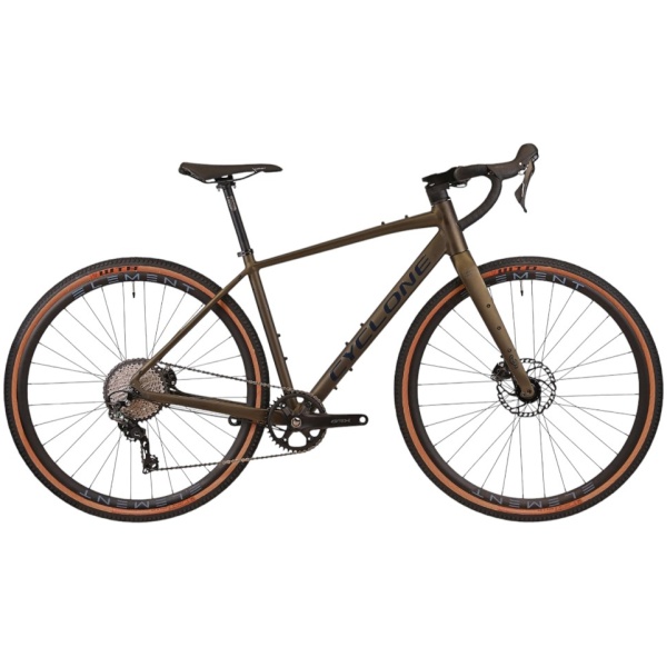 cyclone-gsx-2025[1]-Photoroom