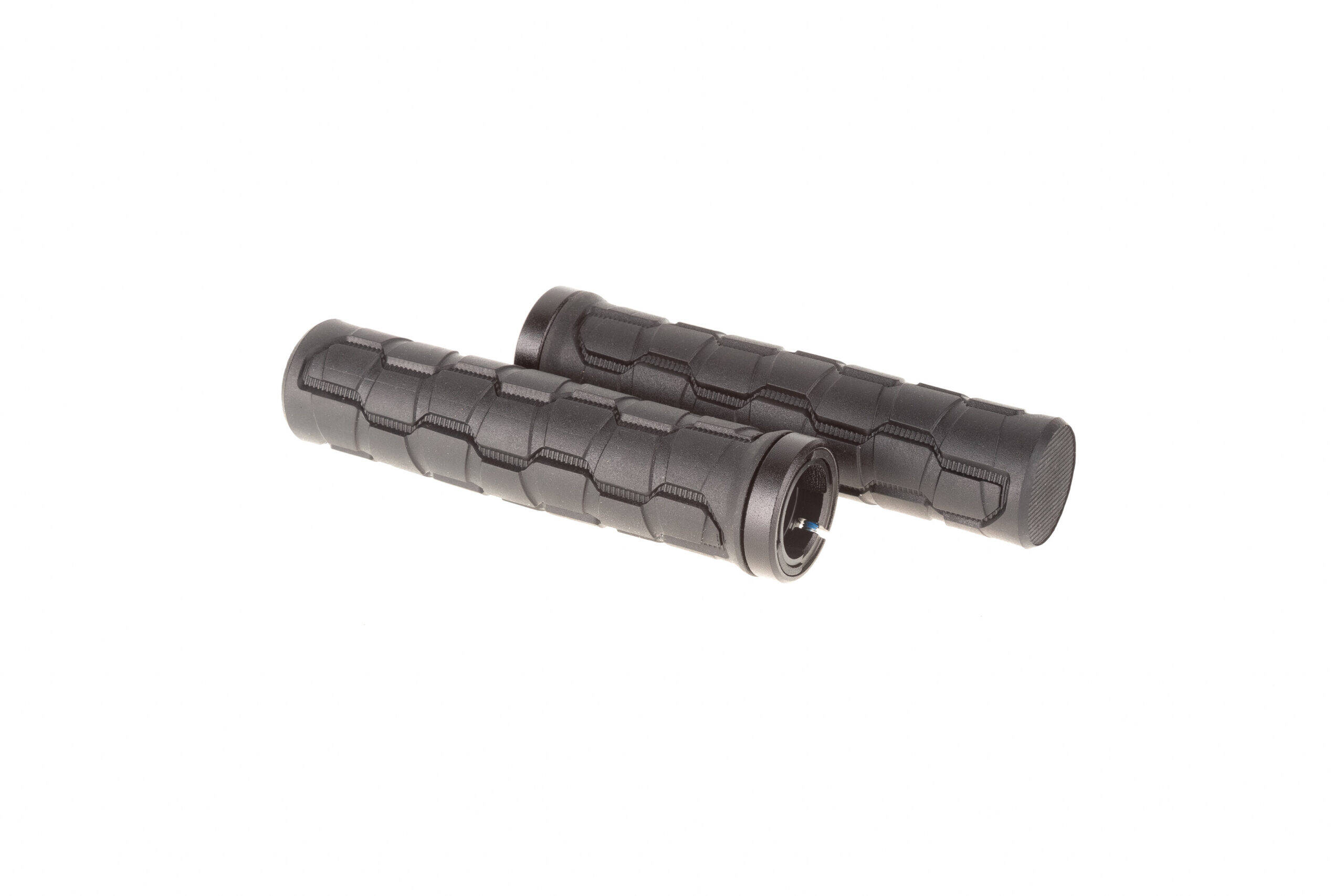 Ручки керма ONRIDE Hilt, один замок, 136 мм, чорний