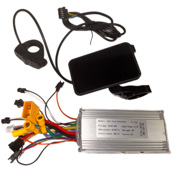 kontroller-e-titan-36v48v30a-s-displeem[1]