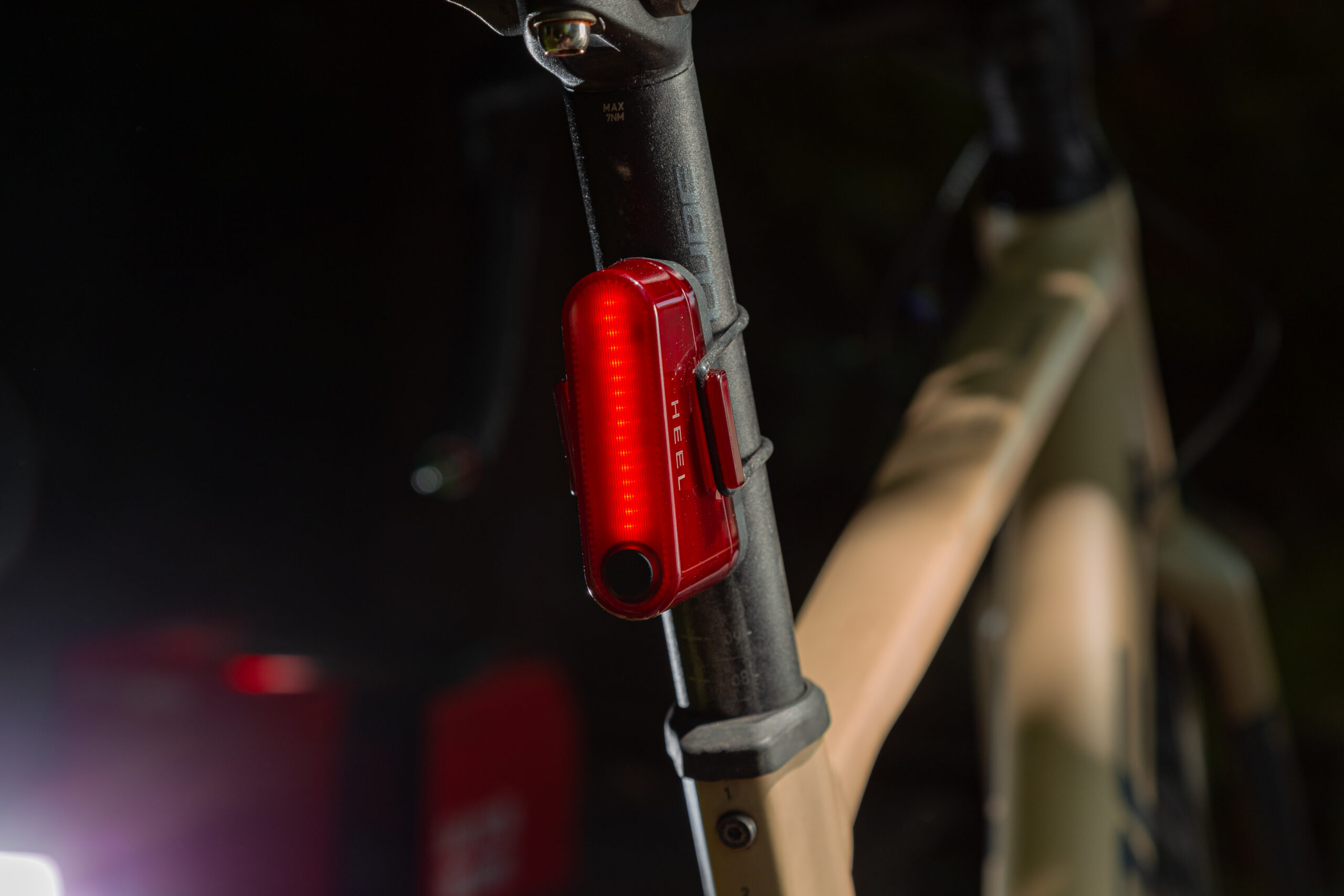Заднє світло ONRIDE Heel (20 lm, 500 mAh, Type-C)