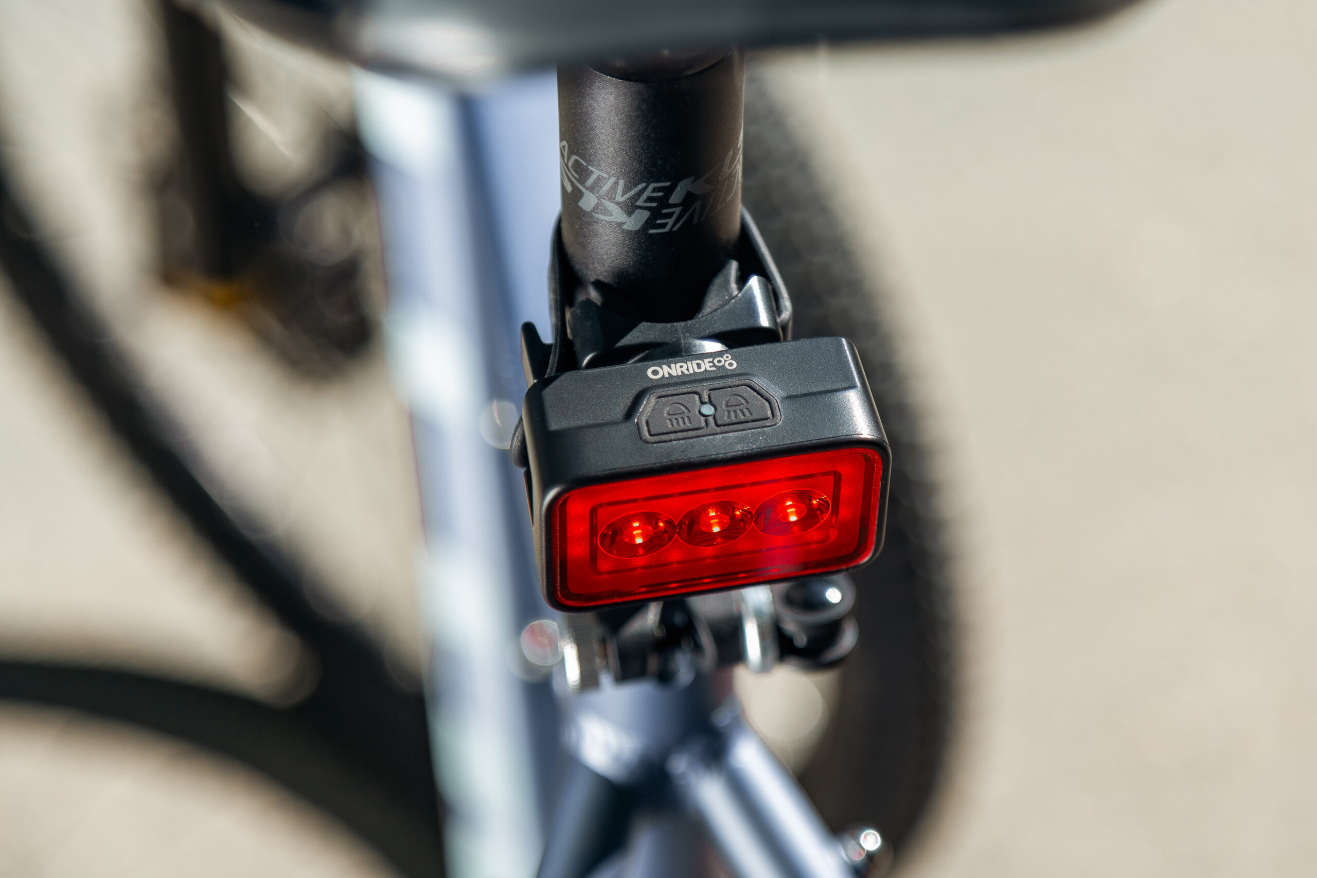 Задній ліхтар ONRIDE Bizarre R (23 лм, 700 мАг, Type-C)